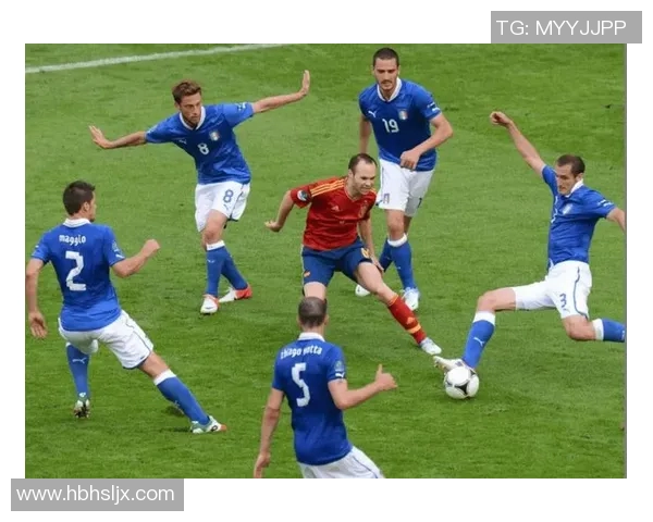 足球传奇告别赛新闻发布会：告别绿茵场，铭记荣耀与梦想的瞬间